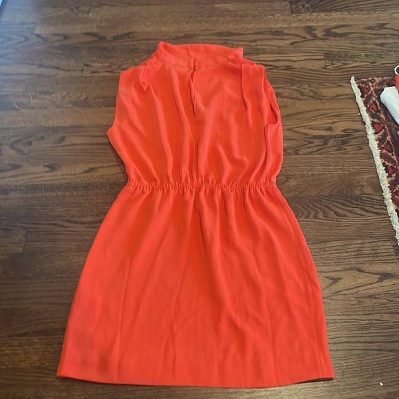 Aritzia Babaton Carter Sleeveless Dress Size Small - Picture 2 of 3